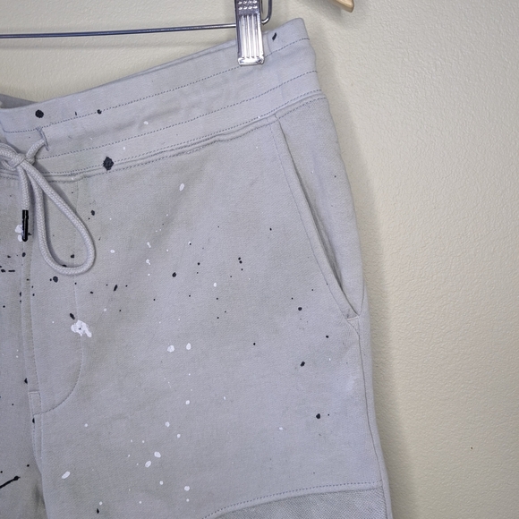 NWT Hudson Los Angeles Gray Sweatpants Artistic Splatter Joggers Size Medium - Picture 3 of 8